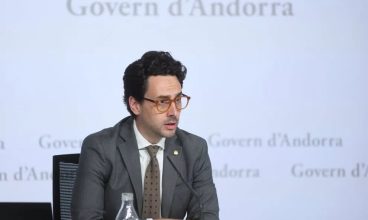 安道尔新闻：政府拒绝了社会民主党提出的将每周工作时间减少至37.5小时的提议（CN,EN,FR）